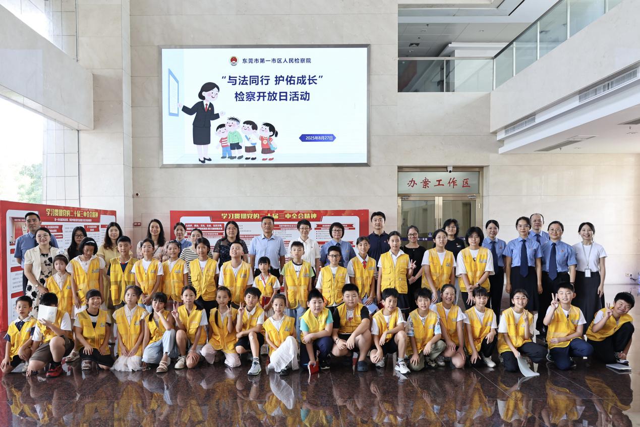 <CMSPRO_DOCUMENT FIELD='title' AUTOLINK='false'>标题</CMSPRO_DOCUMENT>